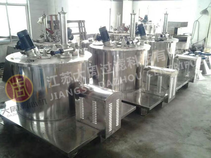 LGZ1250型全自動刮刀離心機10臺訂單生產(chǎn)制作中